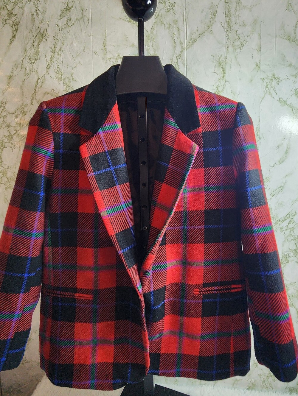 VINTAGE RUSS PETITES Plaid Blazer